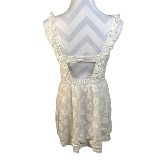 Minkpink Womens Crochet Lace Sleeveless Dress With Ruffle Trim & Open Back - Picture 3 of 4